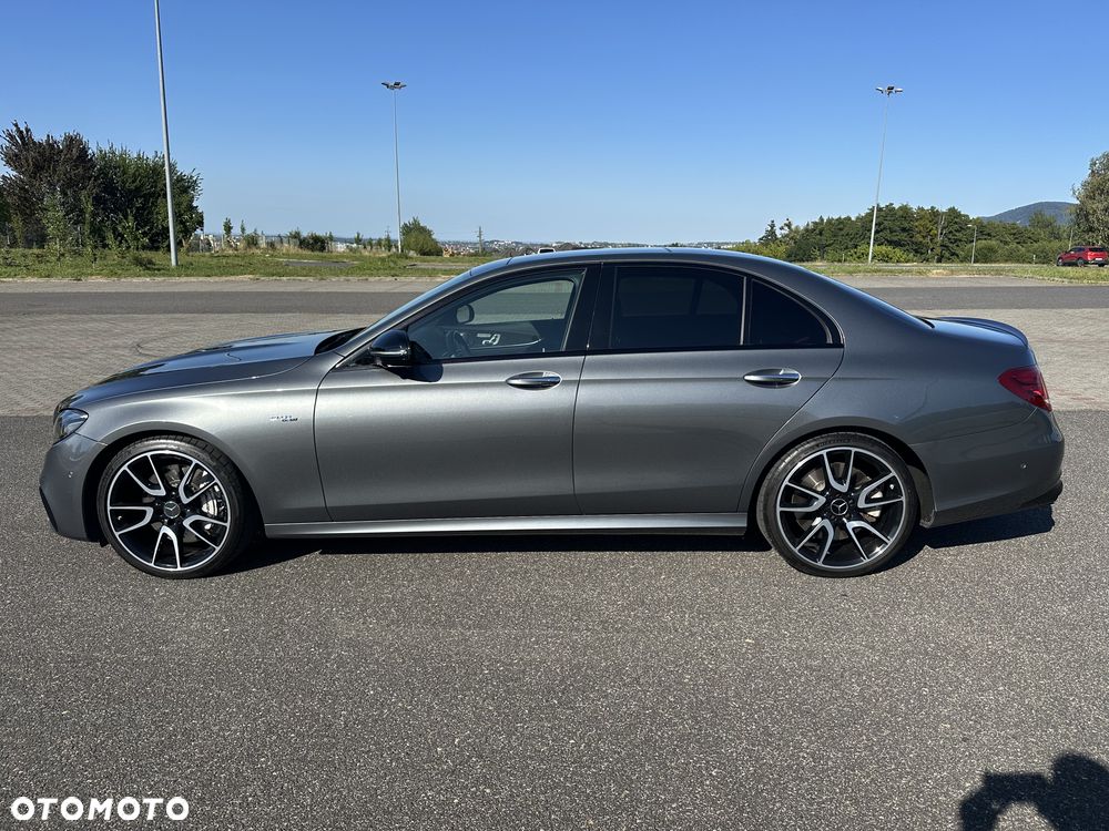 Mercedes-Benz Klasa E - 9