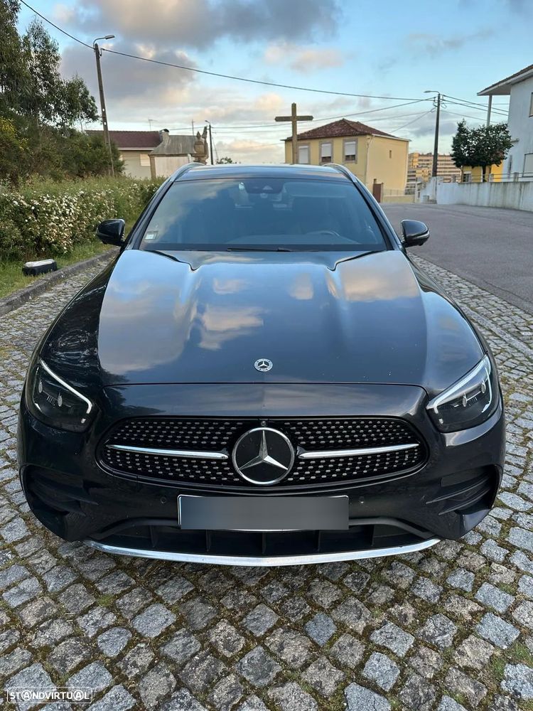 Mercedes-Benz E 300 de AMG Line - 1