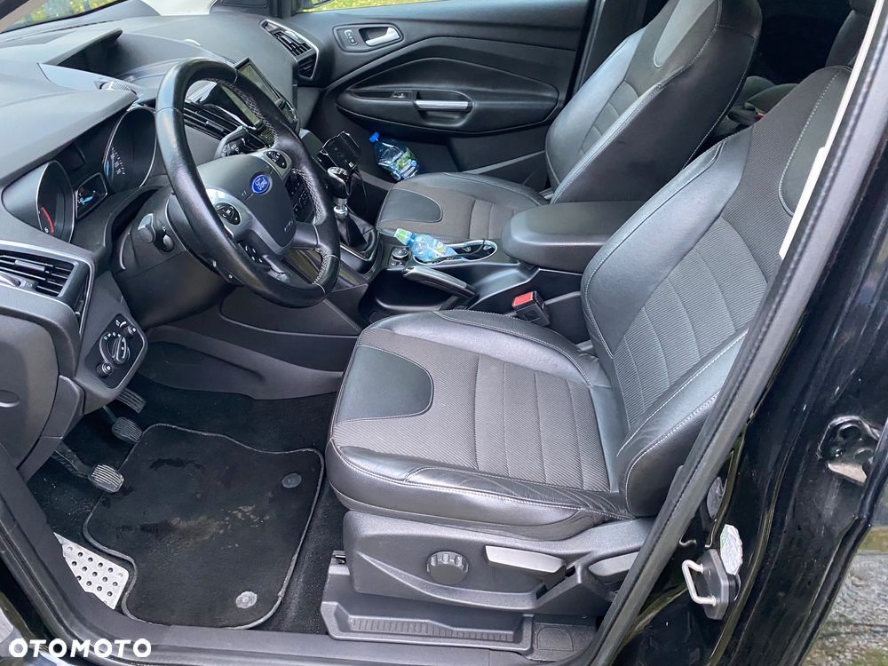 Ford Kuga 2.0 TDCi 4x4 Individual - 38