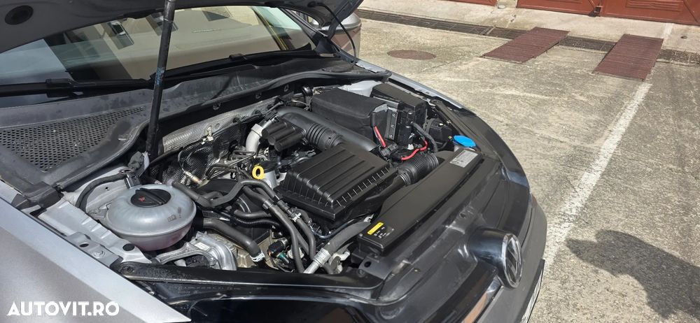 Volkswagen Golf 1.4 TSI BMT Comfortline - 12