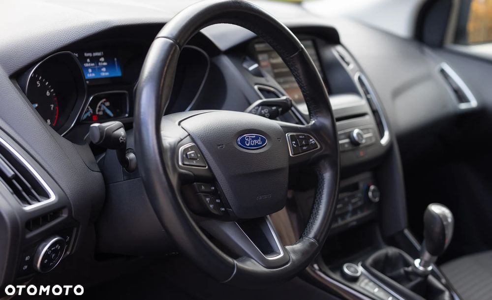 Ford Focus 1.5 EcoBoost Start-Stopp-System COOL&CONNECT - 35