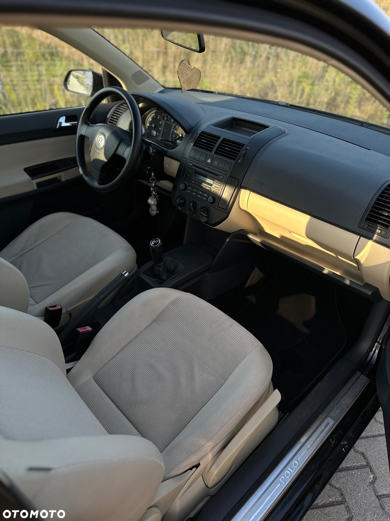 Volkswagen Polo 1.4 16V Comfortline - 8