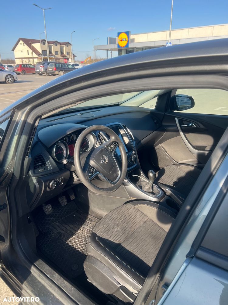 Opel Astra 1.6 TWINPORT ECOTEC Cosmo - 7