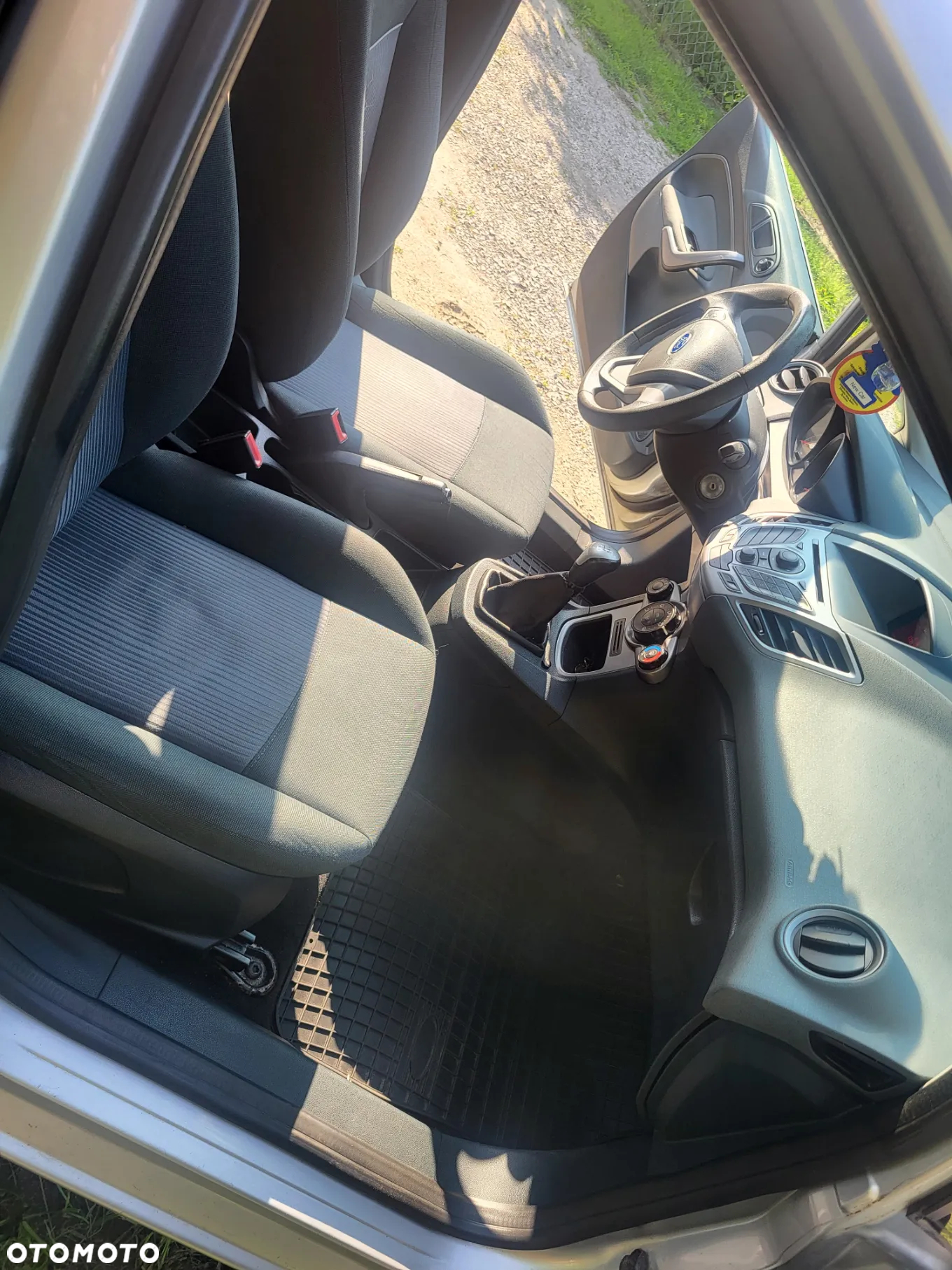 Ford Fiesta - 10