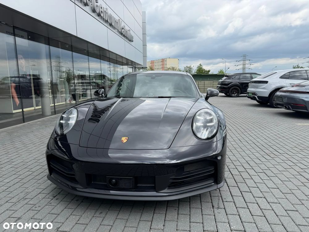 Porsche 911 Carrera S - 6