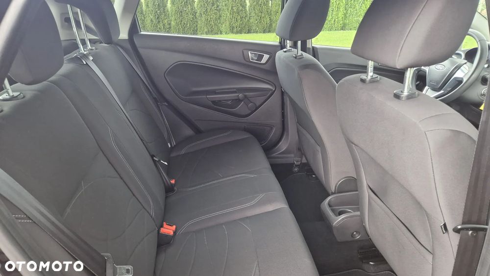 Ford Fiesta 1.5 TDCi Titanium - 15