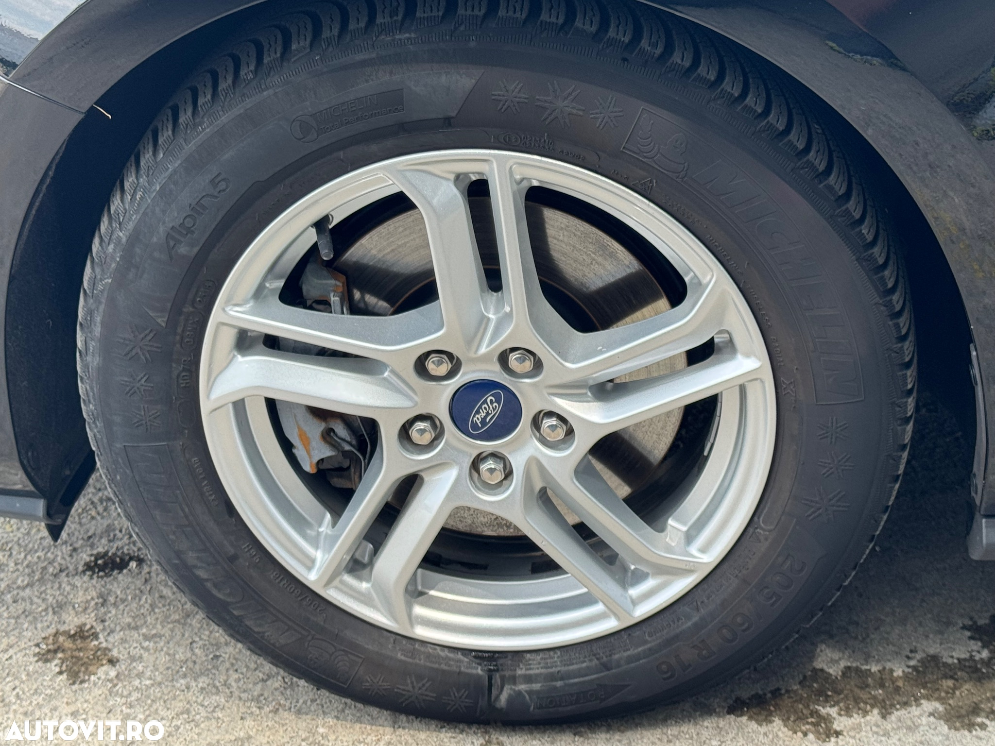 Ford Focus 1.5 EcoBlue Start-Stopp-System TITANIUM X - 17