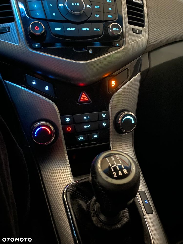 Chevrolet Cruze - 17