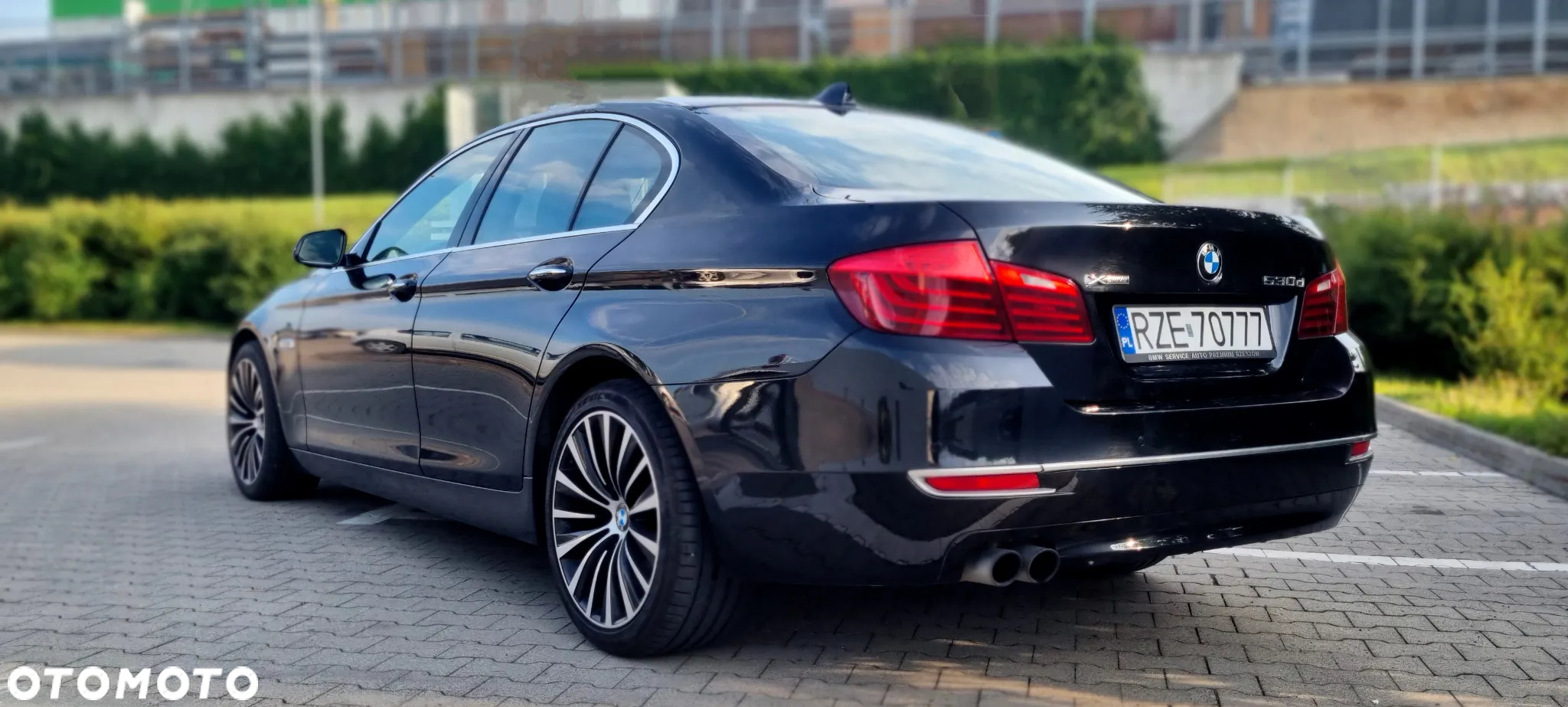 BMW Seria 5 530d xDrive Modern Line - 10