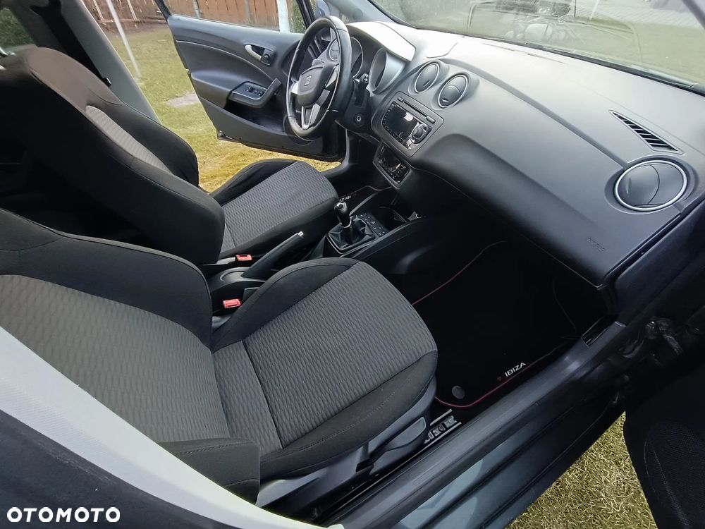 Seat Ibiza 1.4 16V Passion+ - 13