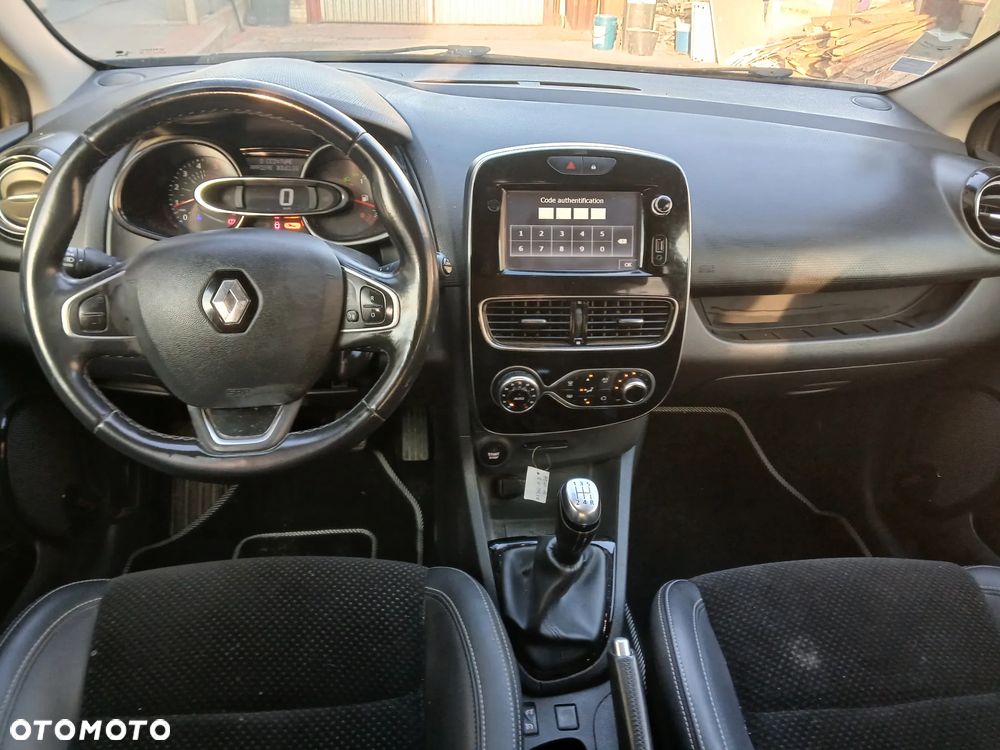 Renault Clio 1.5 dCi Energy Alize - 10