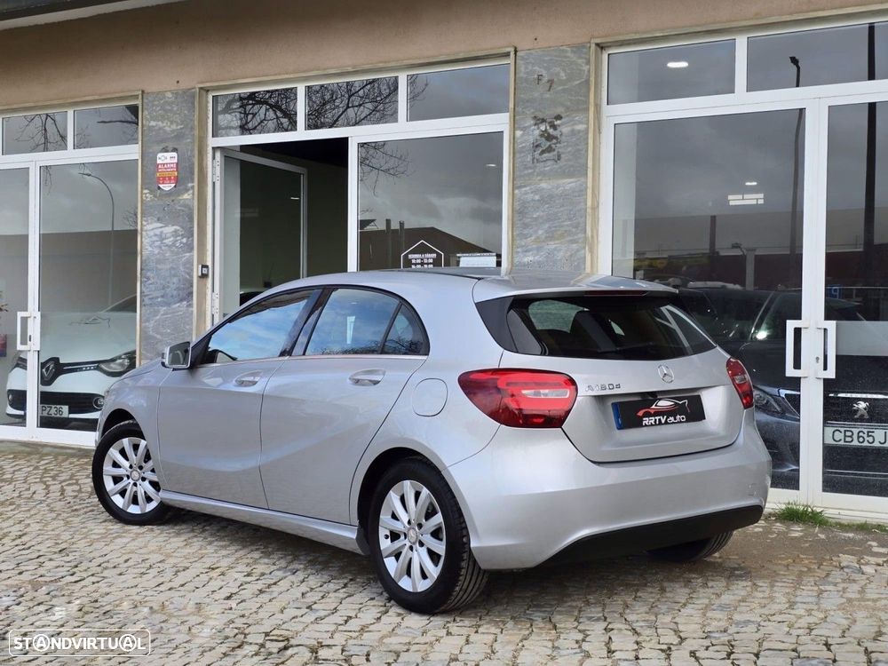 Mercedes-Benz A 180 d Style - 10