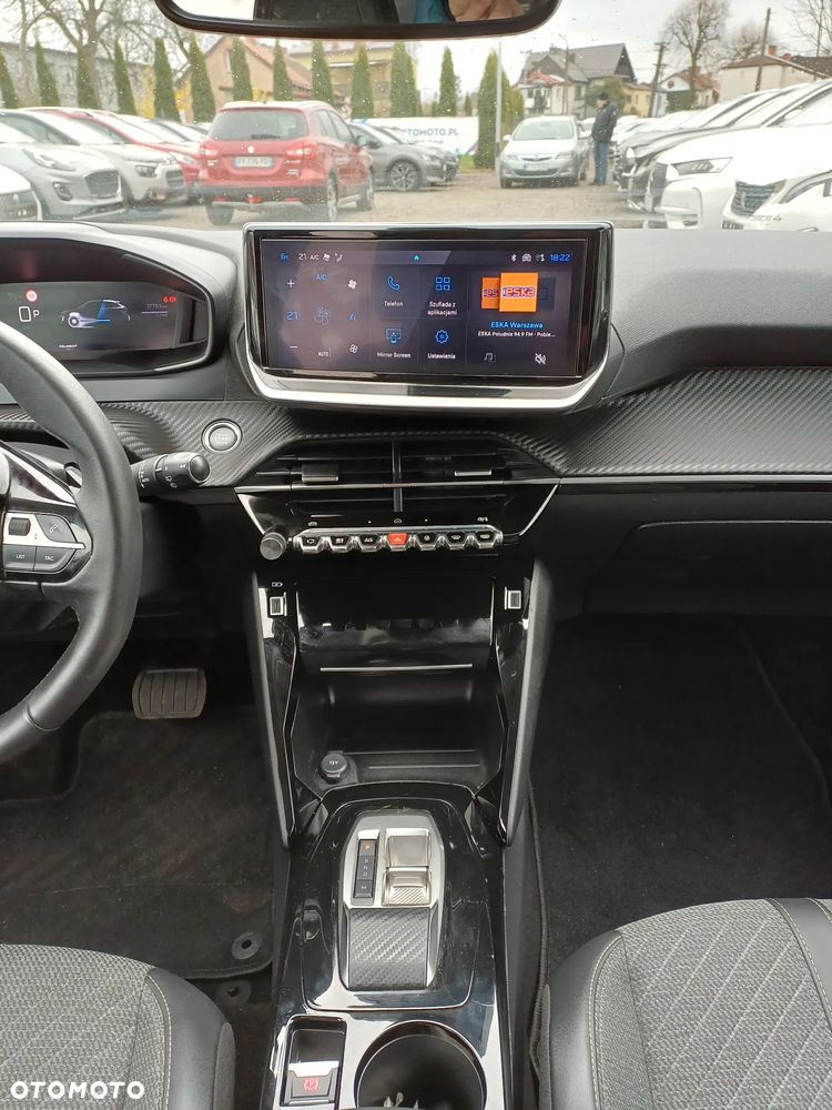 Peugeot 208 1.2 PureTech Allure S&S EAT8 - 24