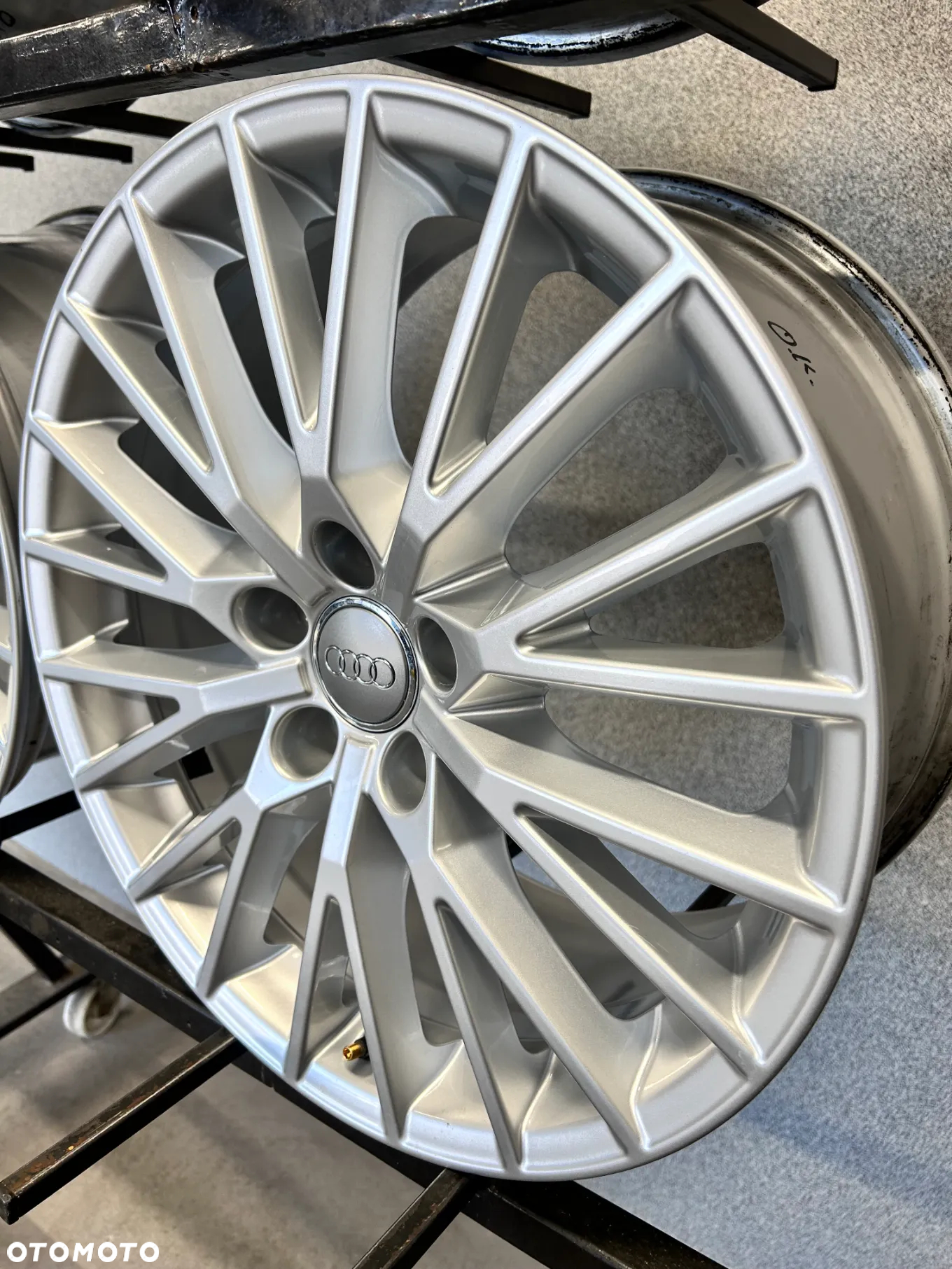 4 FELGI ALU. AUDI TT 8S0 S-LINE, AUDI A3  18'' E8,5J  ET50 - 12