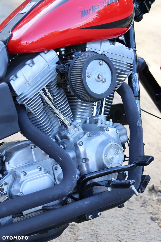 Harley-Davidson Dyna Super Glide - 17