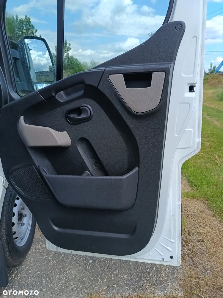 Renault Master - 20