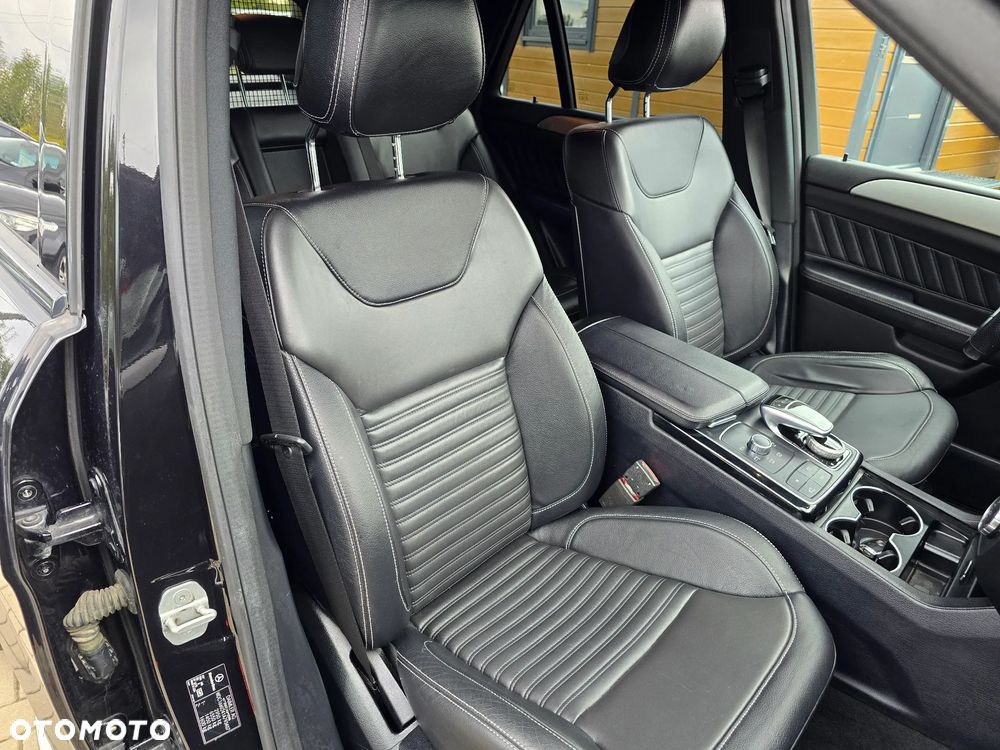 Mercedes-Benz GLE - 15