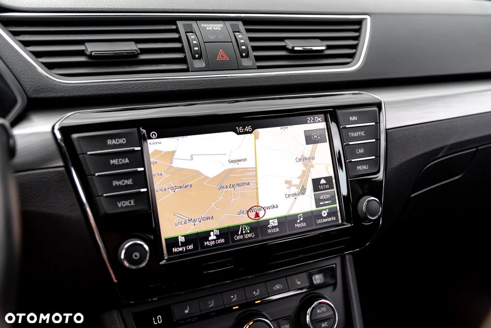Skoda Superb 1.8 TSI DSG Ambition - 32