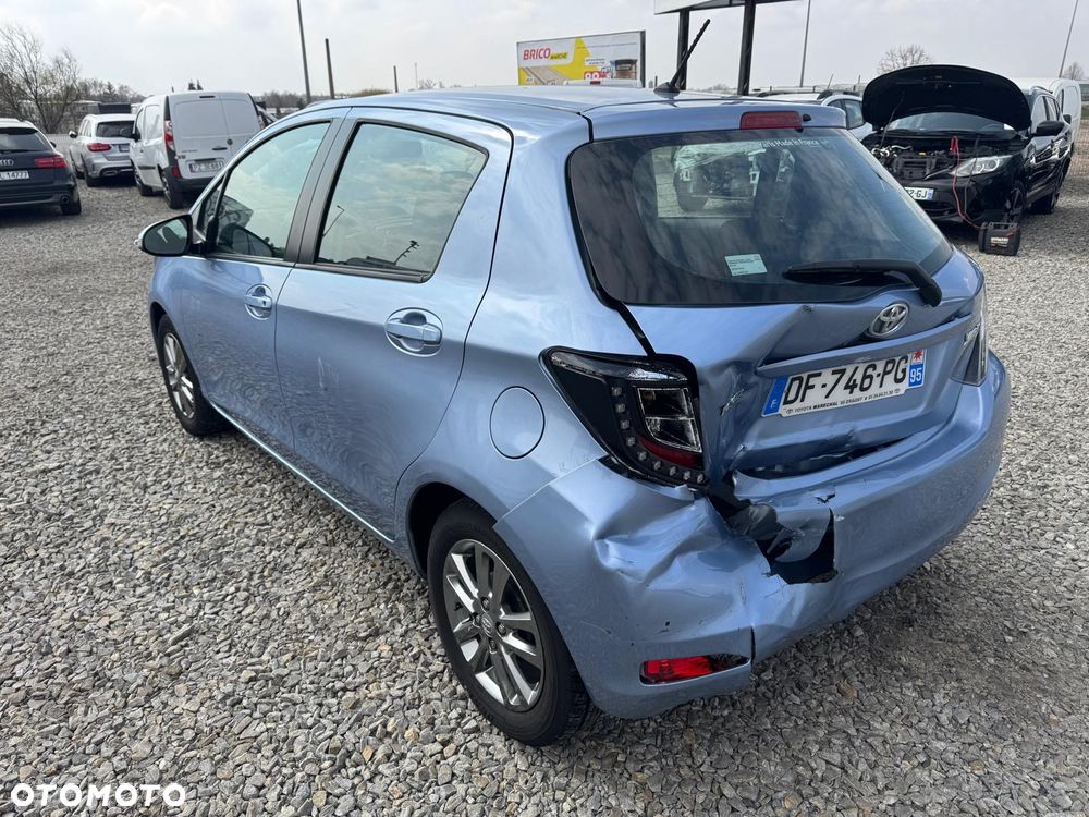 Toyota Yaris - 5