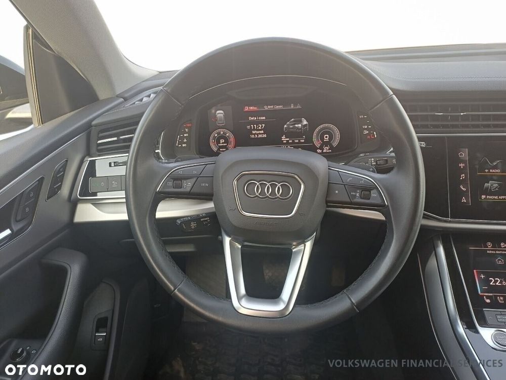 Audi Q8 - 9