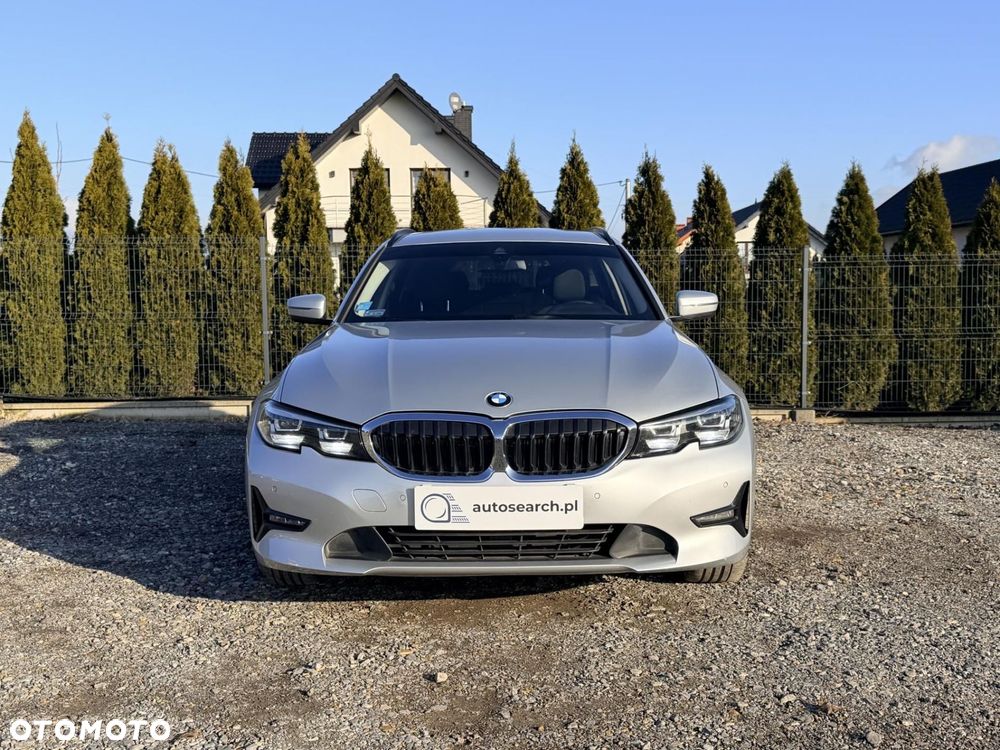 BMW Seria 3 320d xDrive - 2