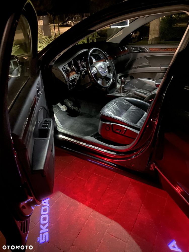 Skoda Superb 1.8 TSI Exclusive - 38