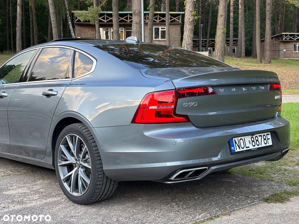 Volvo S90 D5 AWD R-Design - 12