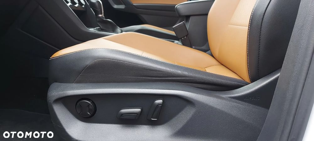 Volkswagen Tiguan Allspace - 13