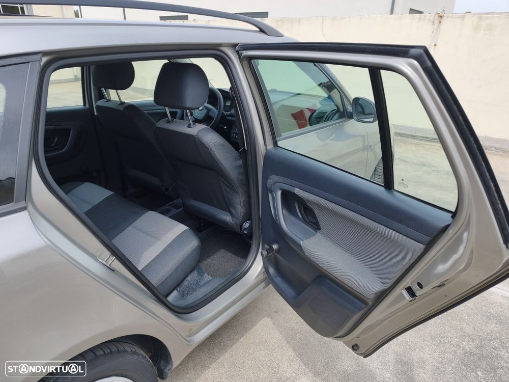 Skoda Fabia Break 1.2 TDi Ambiente - 20