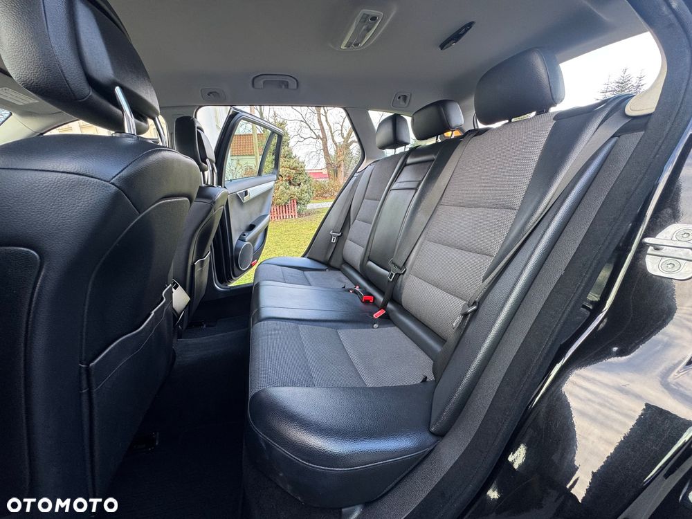 Mercedes-Benz Klasa C - 28