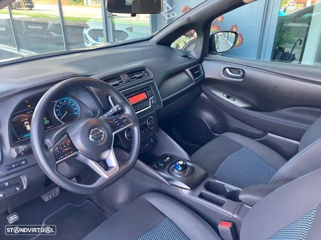 Nissan Leaf - 9