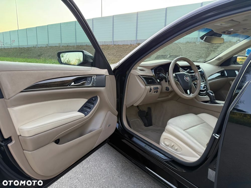 Cadillac CTS - 19
