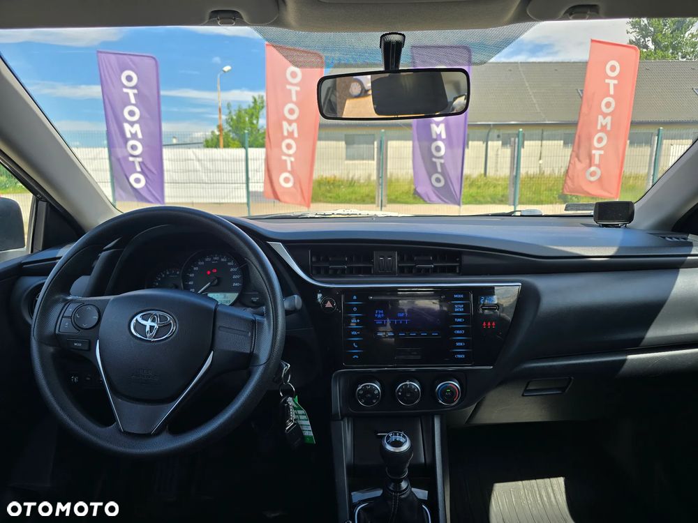 Toyota Corolla 1.6 Active - 27