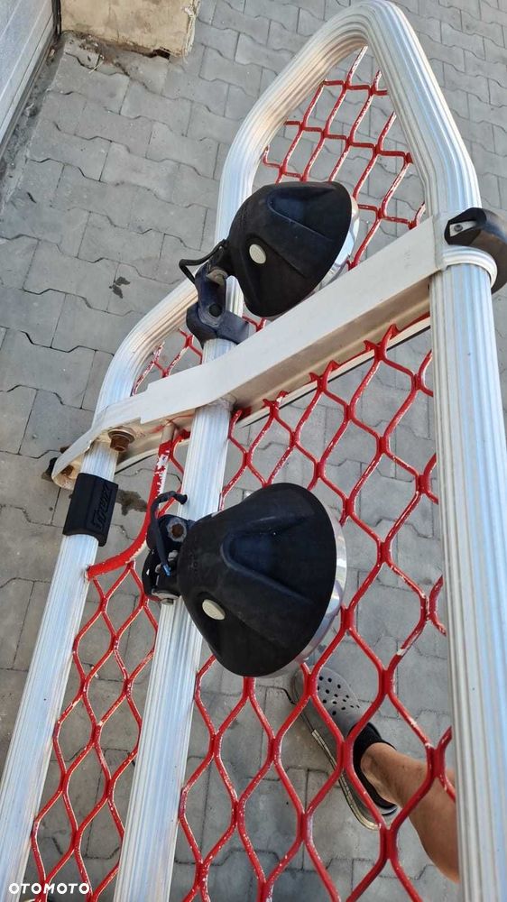 Orurowanie przednie Kangur Grill do ciężarówki Trux - 4