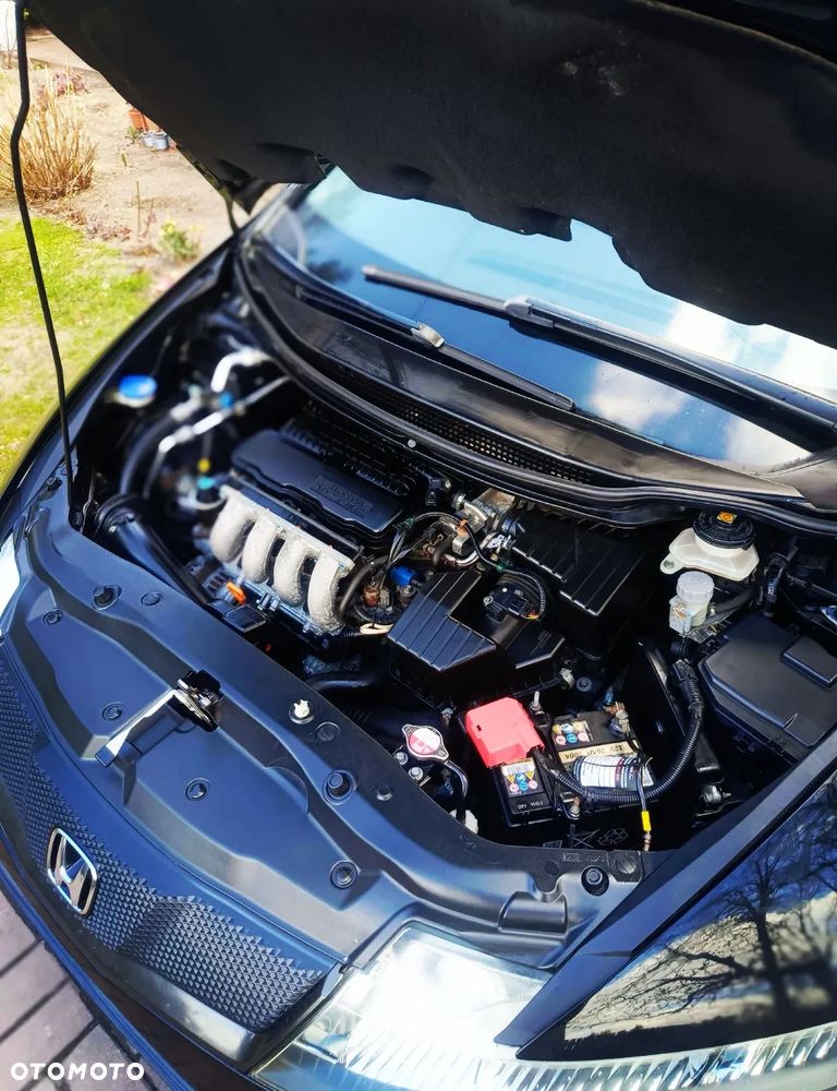 Honda Civic 1.4 i-VTEC Elegance - 25