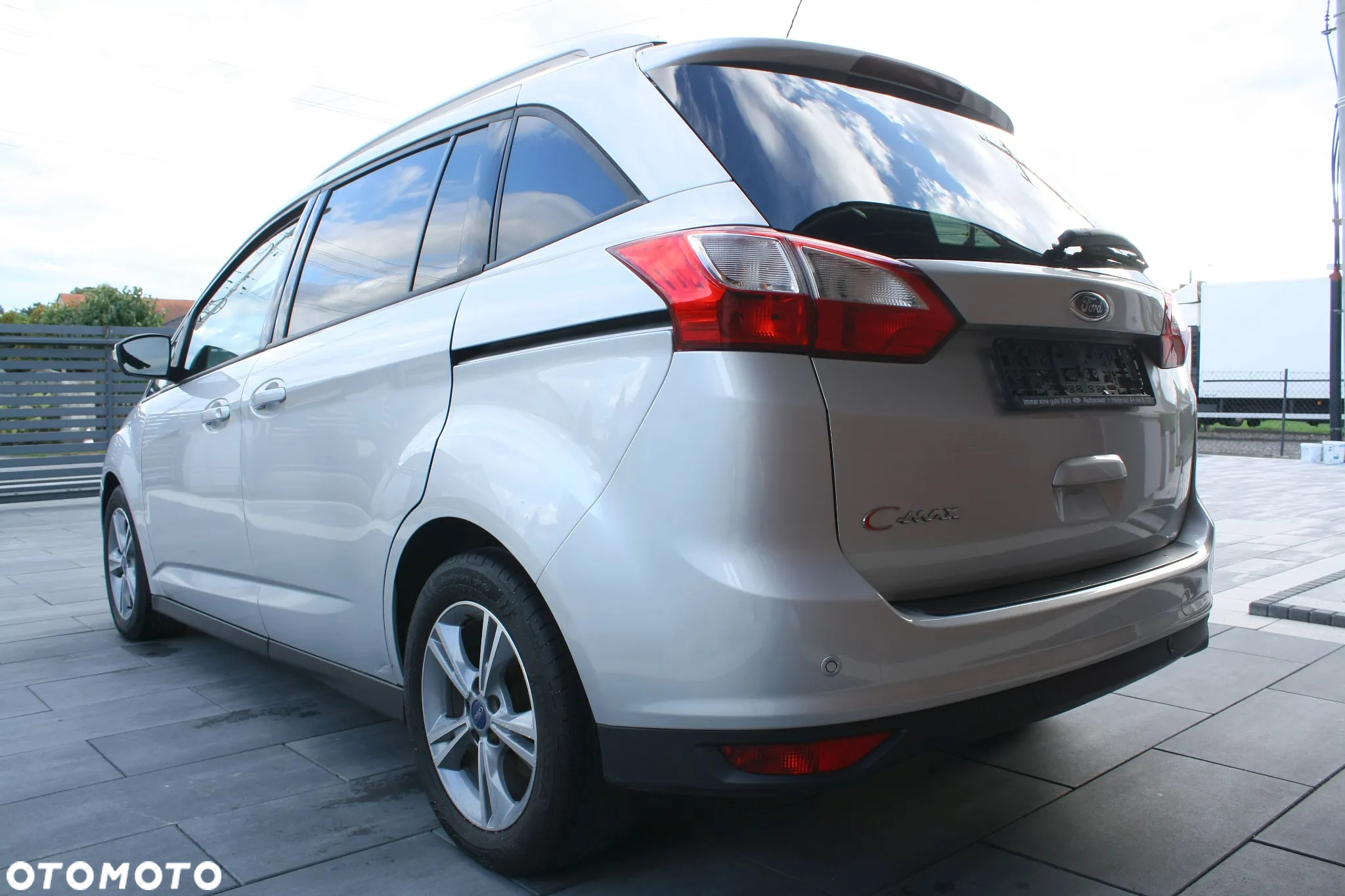 Ford Grand C-MAX 1.6 TDCi Start-Stop-System SYNC Edition - 17