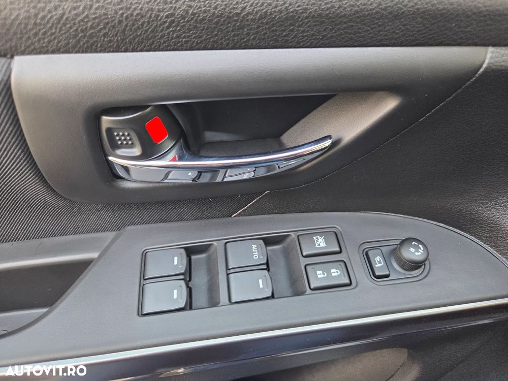 Suzuki S-Cross 1.4 Boosterjet 6MT MHEV Passion - 14