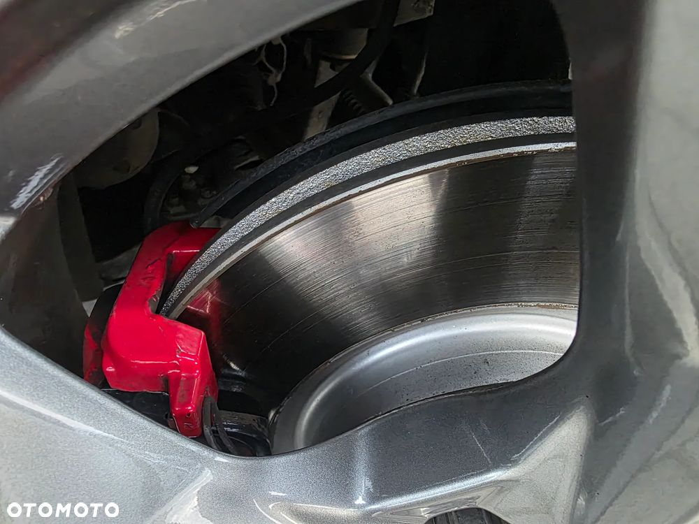 Ford Kuga 2.0 EcoBlue mHEV FWD ST-Line - 11