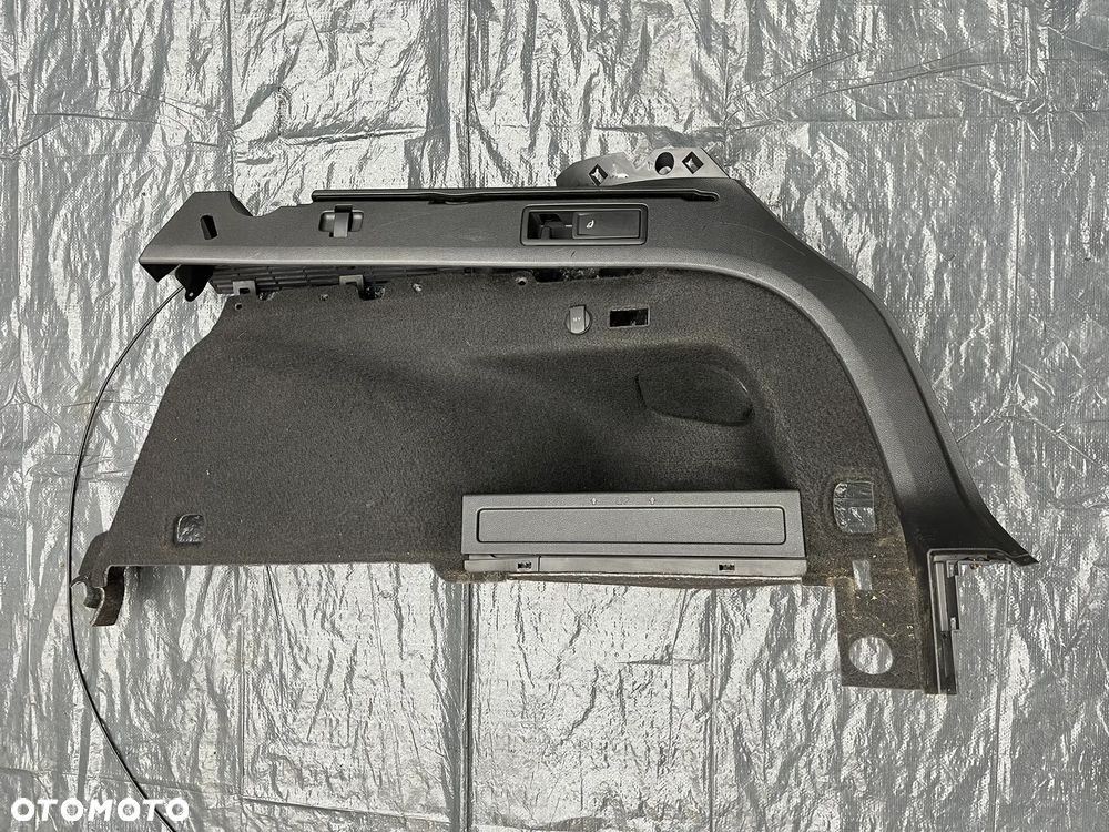 VW Passat B8 Boczek bagażnika prawy 3G9867428 3G9867428A 3G9867428ACA9 - 1