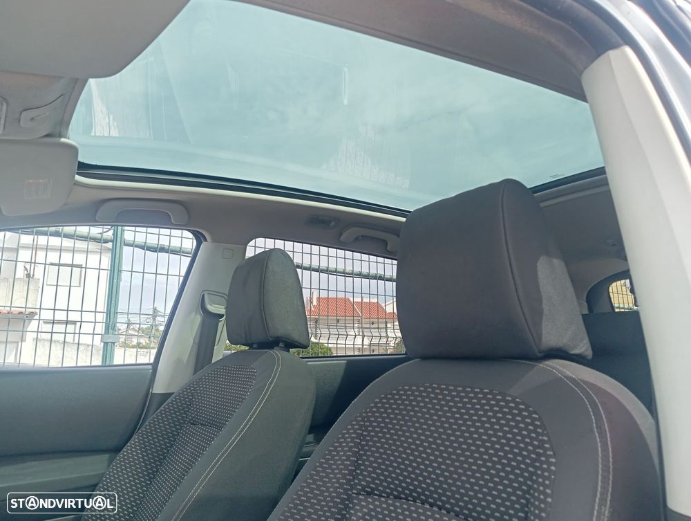 Nissan Qashqai +2 1.6 Tekna Sport 17 - 8
