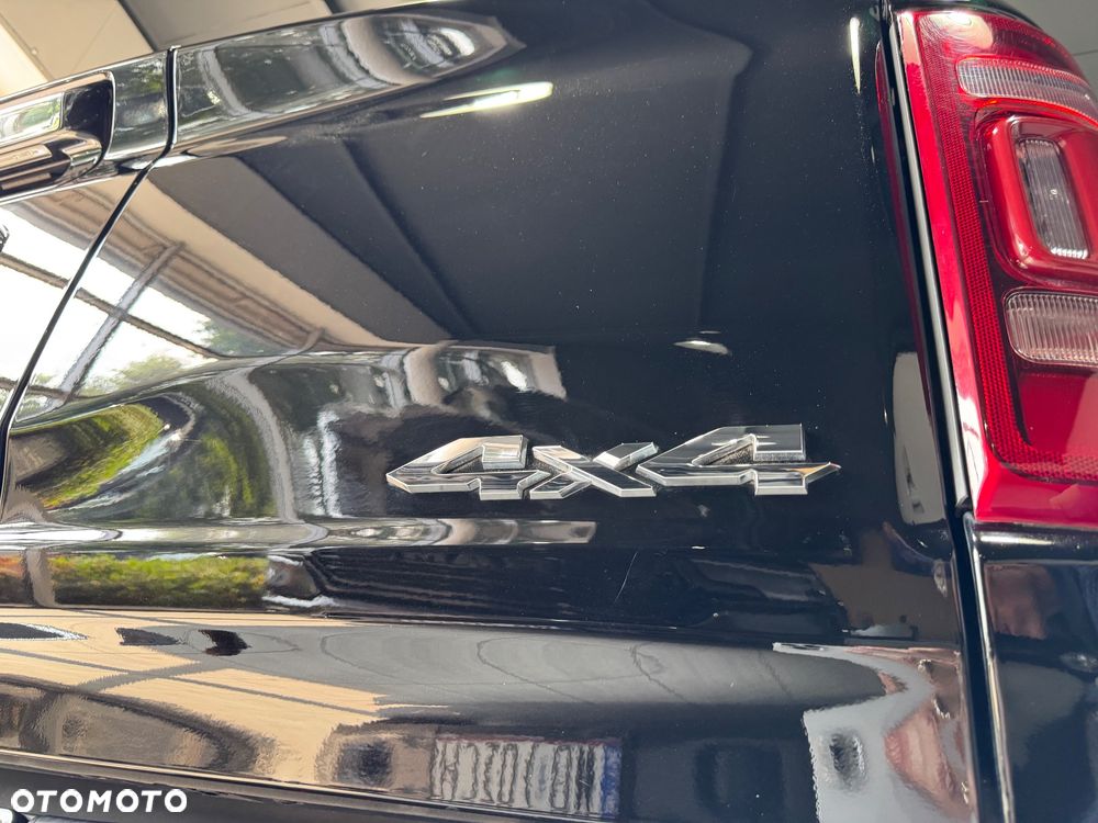 RAM 1500 - 13