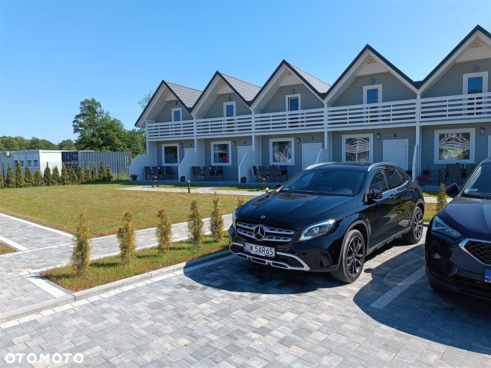 Mercedes-Benz GLA 200 7G-DCT - 7