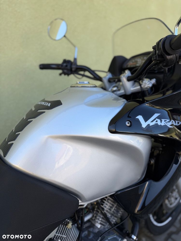 Honda Varadero - 16