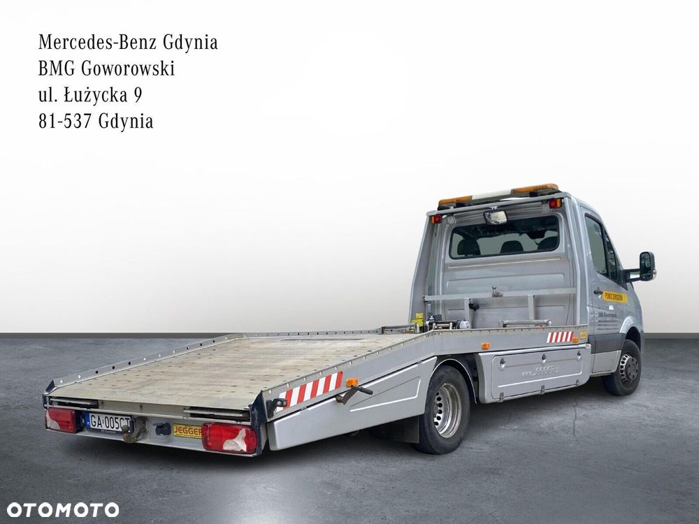 Mercedes-Benz Sprinter - 4