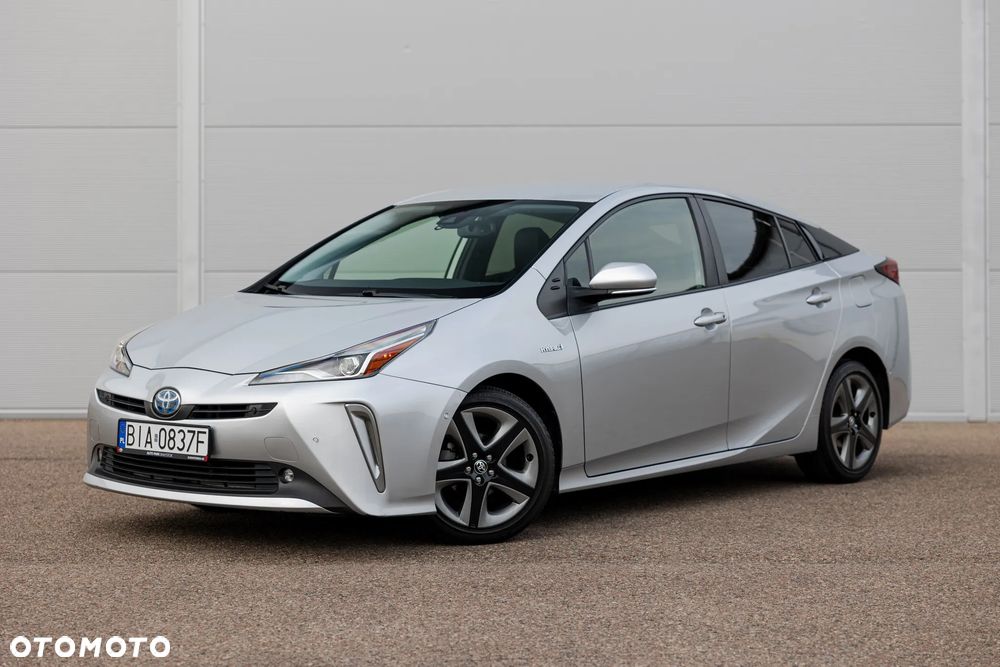 Toyota Prius (Hybrid) Executive - 1