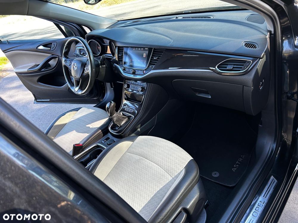 Opel Astra 1.6 CDTI Cosmo - 13