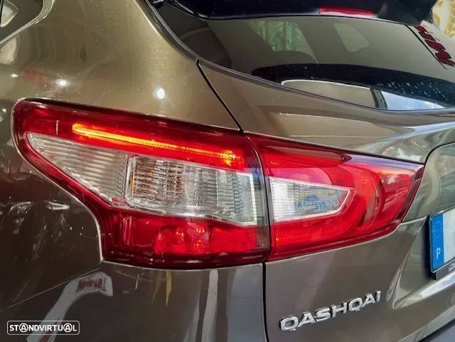 Nissan Qashqai 1.5 dCi Tekna Premium 17 - 9