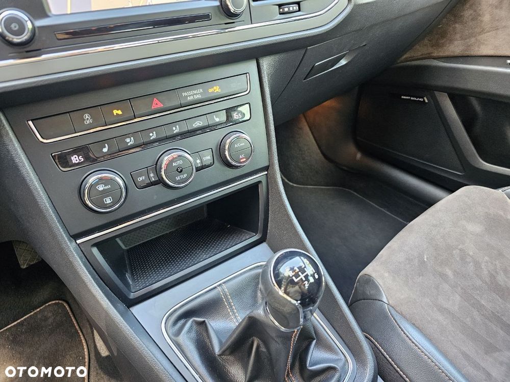 Seat Leon 2.0 TDI DPF Start&Stop XCELLENCE - 20