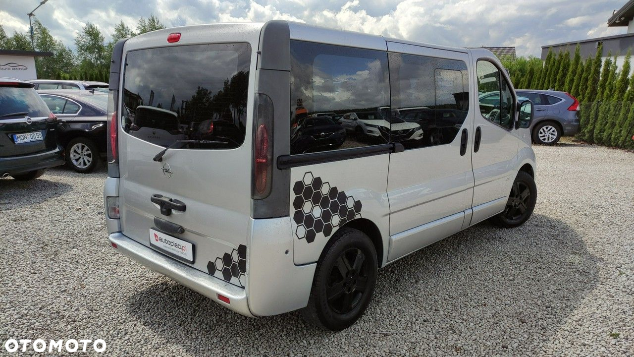 Opel Vivaro - 4