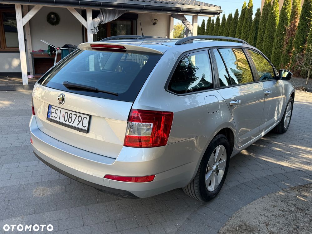 Skoda Octavia 1.6 TDI (Green tec) 4x4 Ambition - 4